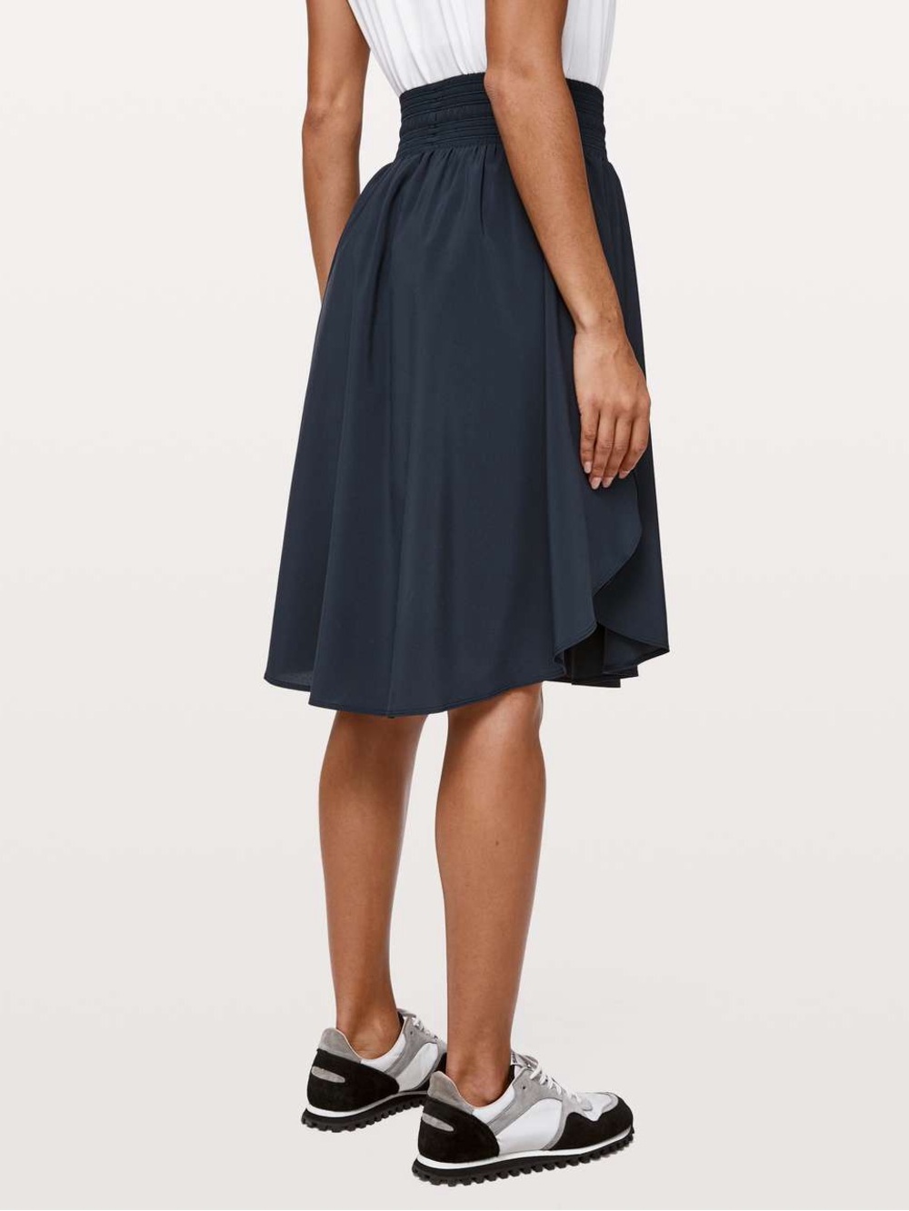 Lululemon Womens The Everyday Skirt Asymmetrical Sportswear Navy Blue, Size 6 - Picture 2 of 11